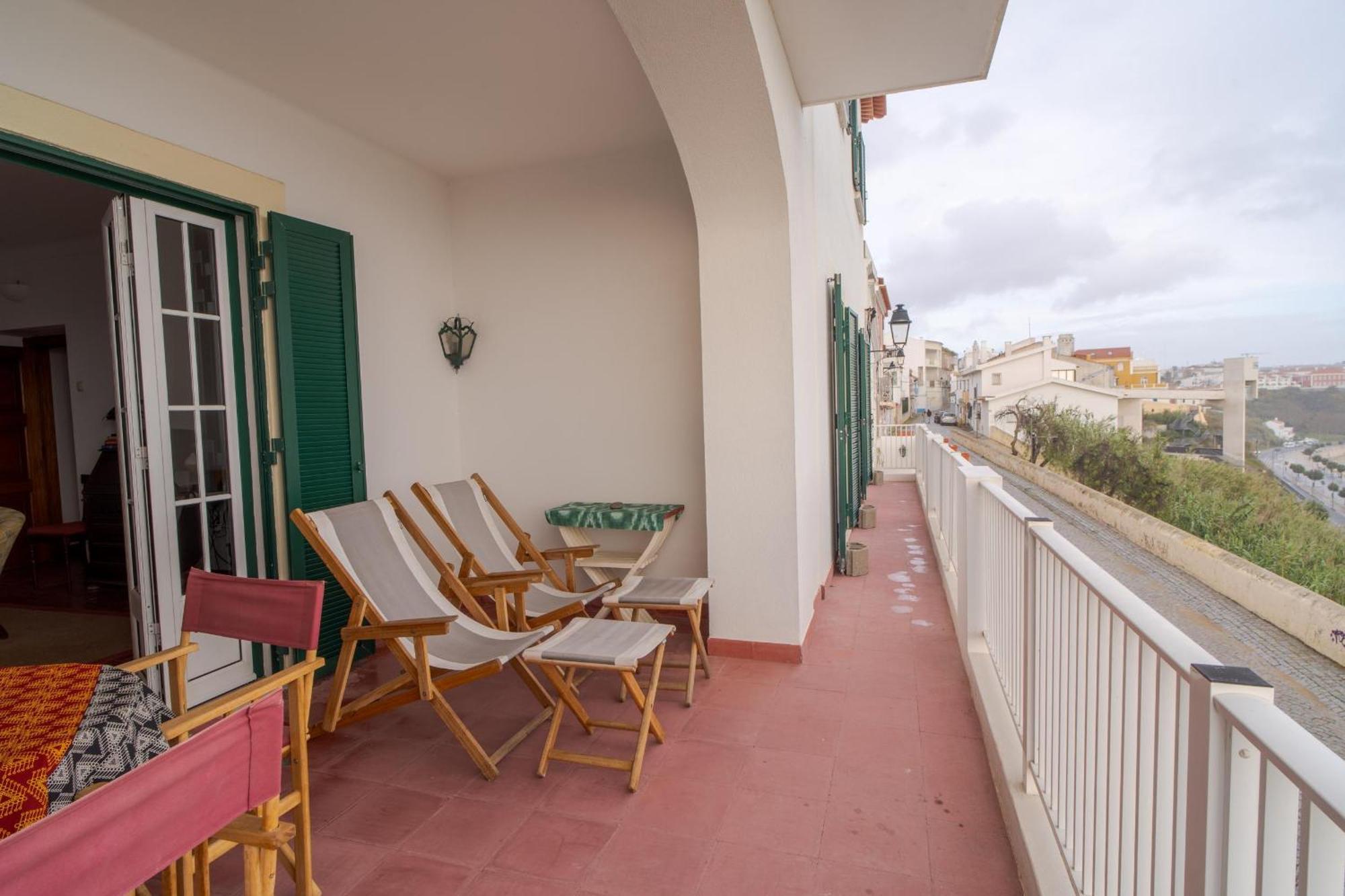 Appartamento Manas Coliving Sines Esterno foto